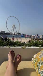 Aamna Sharif feet photo thumbnail