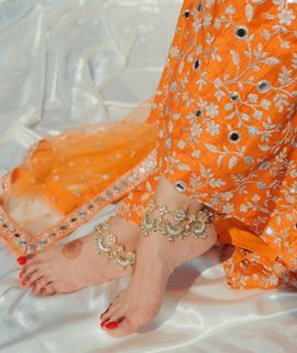 Aamna Sharif feet photo thumbnail