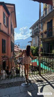 Aamna Sharif feet photo thumbnail