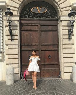 Aamna Sharif feet photo thumbnail