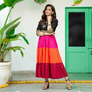 Aamna Sharif feet photo 6