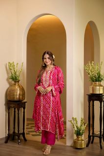 Aamna Sharif feet photo 18