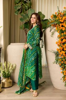 Aamna Sharif feet photo 15