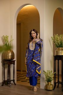 Aamna Sharif feet photo 9