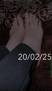 Aamreen Sharma feet photo 19