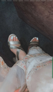 Aamreen Sharma feet photo 9