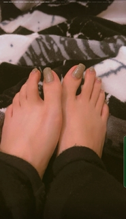 Aamreen Sharma feet photo 16