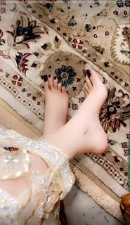 Aamreen Sharma feet photo 17
