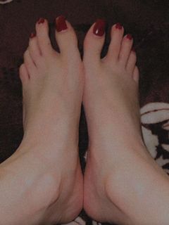Aamreen Sharma feet photo 7
