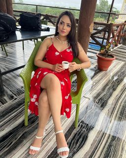 Aanchal Munjal feet photo 10