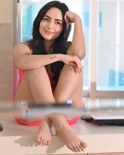 Aanchal Munjal feet photo 6