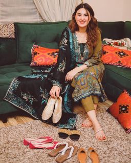 Aaniat Khalid feet photo 16