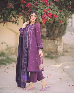 Aaniat Khalid feet photo 16