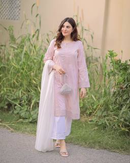 Aaniat Khalid feet photo 10