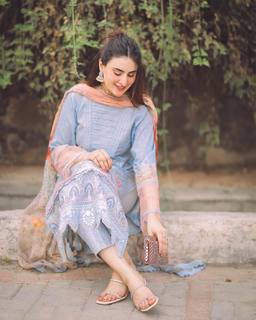 Aaniat Khalid feet photo 8