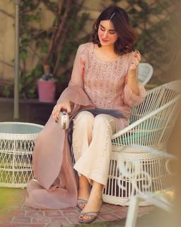 Aaniat Khalid feet photo 5