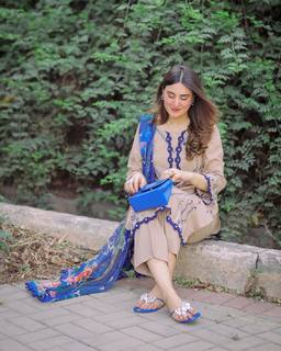 Aaniat Khalid feet photo 8