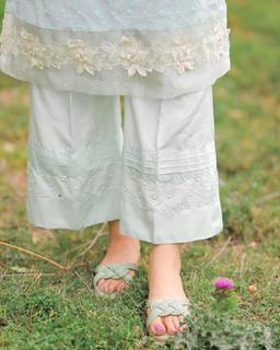 Aaniat Khalid feet photo 11