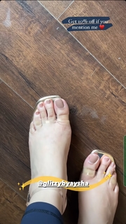 Aaniat Khalid feet photo 11