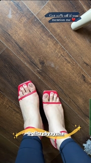 Aaniat Khalid feet photo 6