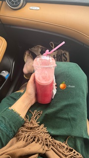 Aaniat Khalid feet photo 2