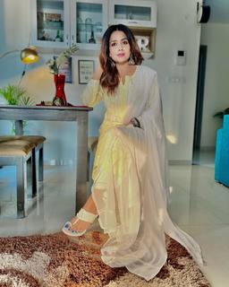 Aartee Pathak feet photo 11