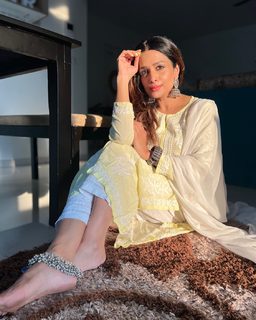 Aartee Pathak feet photo 10
