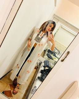 Aartee Pathak feet photo 10