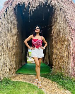 Aartee Pathak feet photo 19