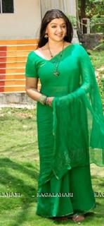 Aarti Agarwal feet photo 12