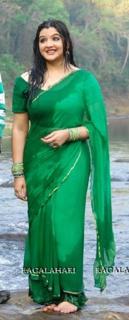 Aarti Agarwal feet photo 11
