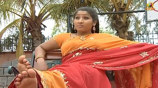 Aarti Agarwal feet photo 4
