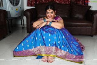 Aarti Agarwal feet photo 1
