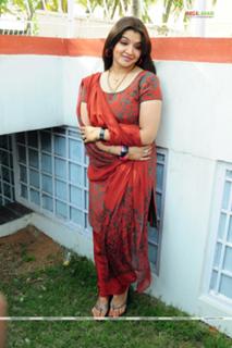 Aarti Agarwal feet photo 17
