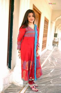 Aarti Agarwal feet photo 16