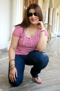 Aarti Agarwal feet photo 20