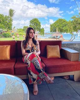 Aarti Chhabria feet photo 11