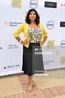 Aarti Sequeira feet photo 14