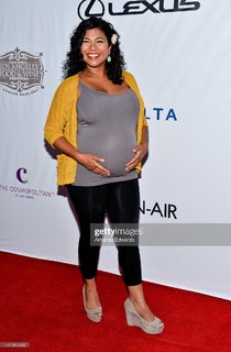 Aarti Sequeira feet photo 10