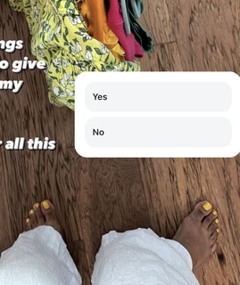 Aarti Sequeira feet photo 8