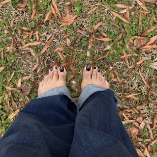 Aarti Sequeira feet photo 2