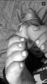 Aaryn Gries feet photo 15
