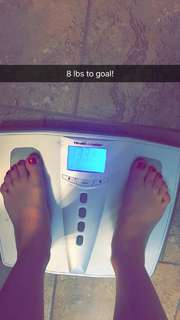 Aaryn Gries feet photo 10