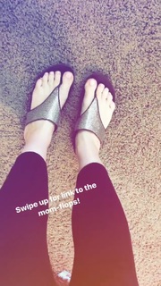 Aaryn Gries feet photo 15