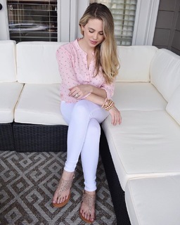 Aaryn Gries feet photo 4