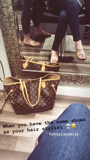 Aaryn Gries feet photo 3