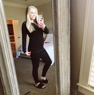 Aaryn Gries feet photo 20