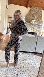 Aaryn Gries feet photo 6