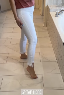 Aaryn Gries feet photo 20