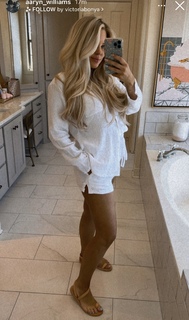 Aaryn Gries feet photo 4
